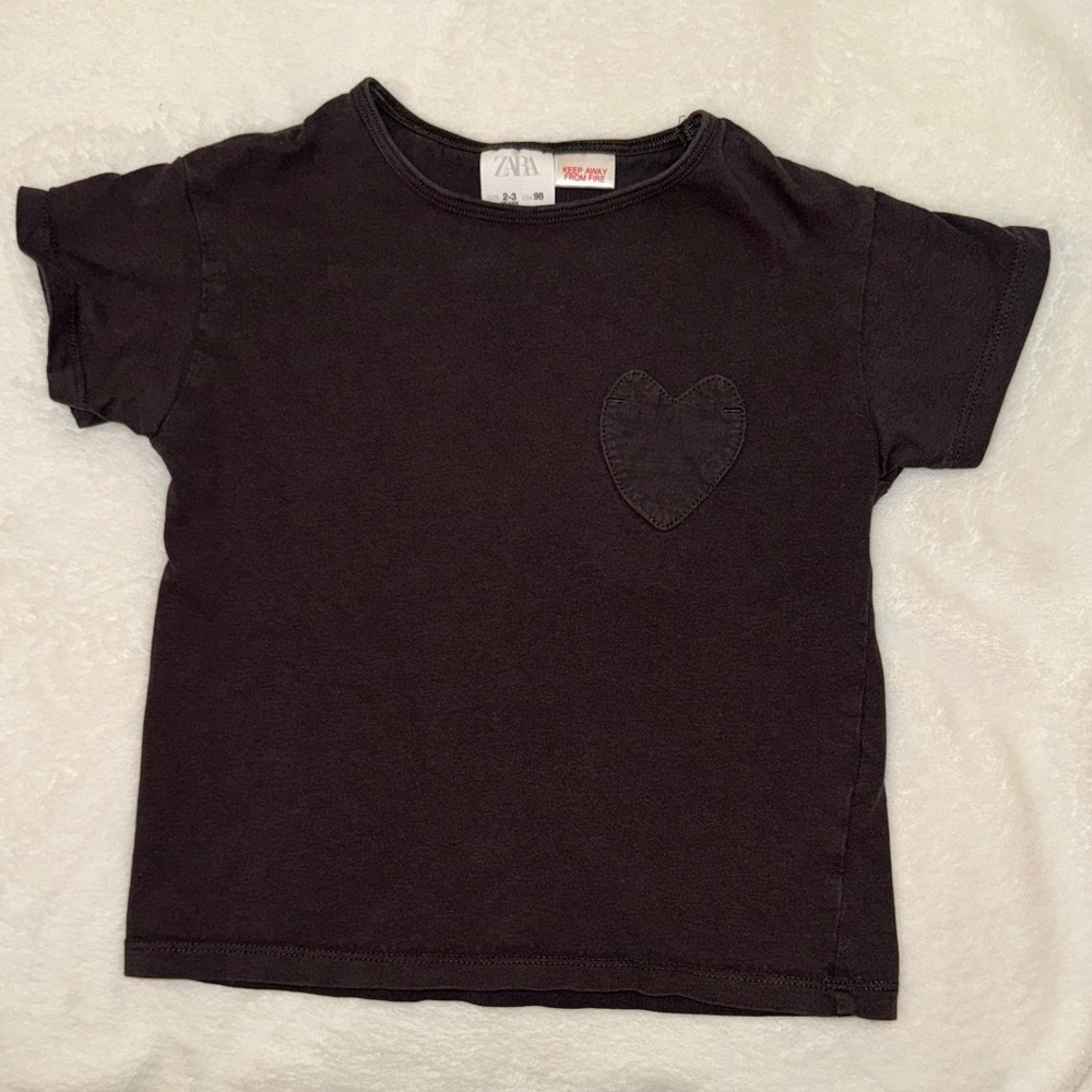 Zara Kids Black Short-Sleeve Tee with Heart Patch